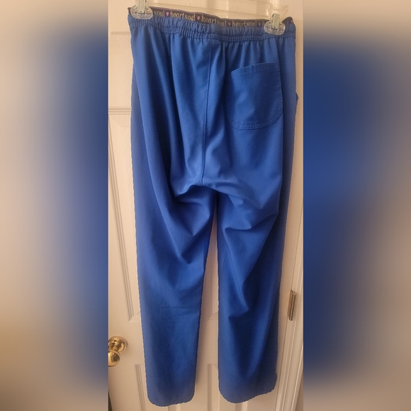 Royal blue heart soul scrub set - Picture 5 of 10